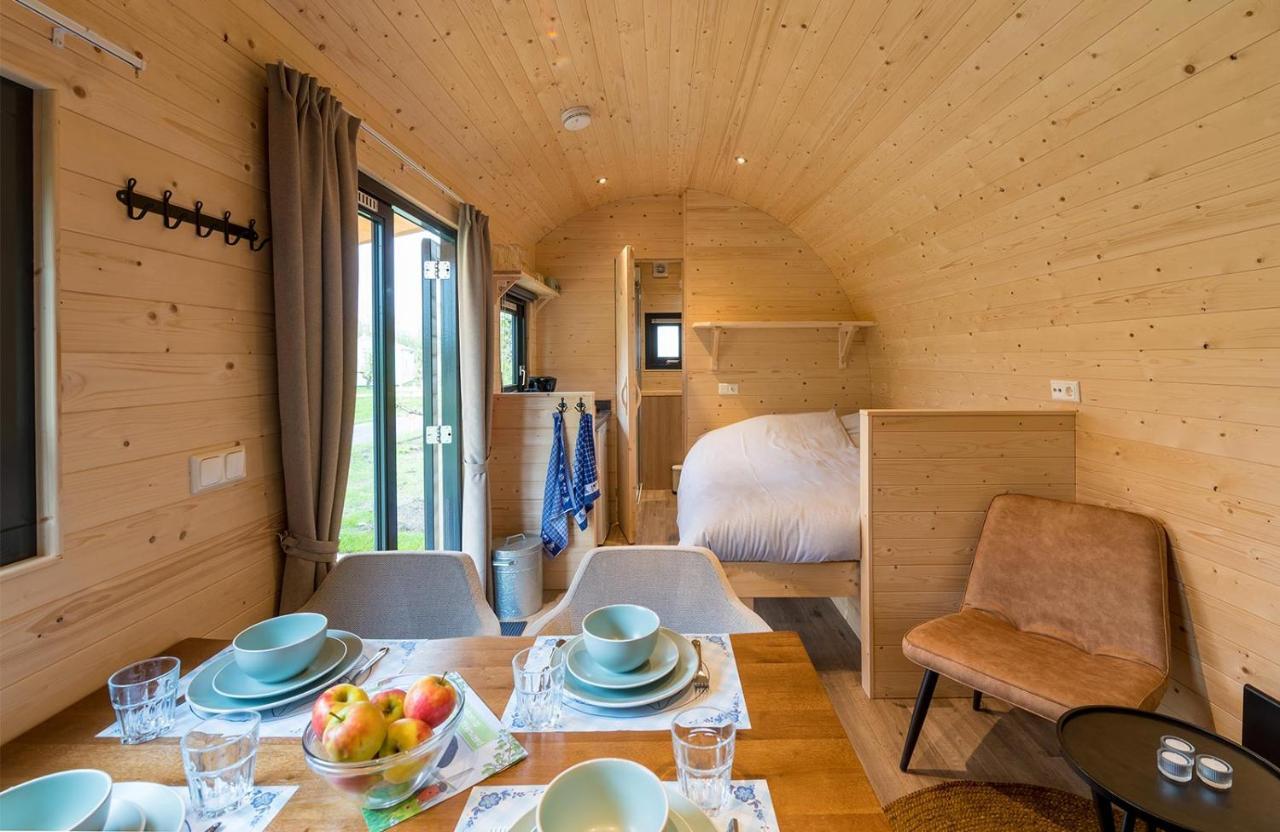 Familie Resort Molenwaard Ottoland Exteriör bild